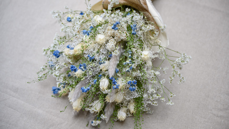 Tida Flowerのドライフラワースワッグ。