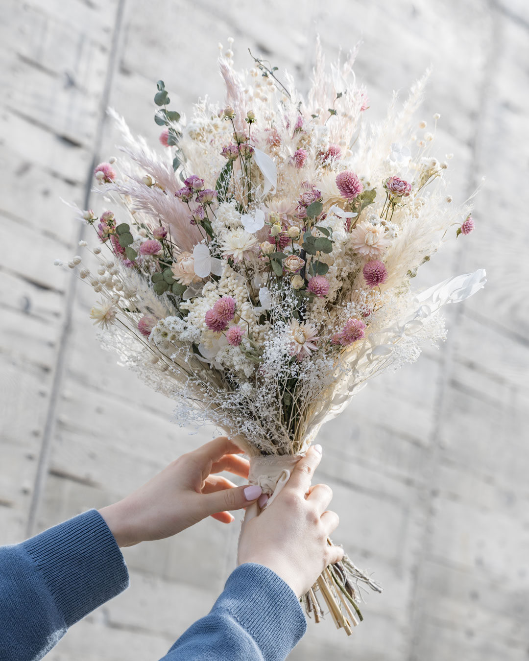 Tida Flowerの、ドライフラワーブーケ。