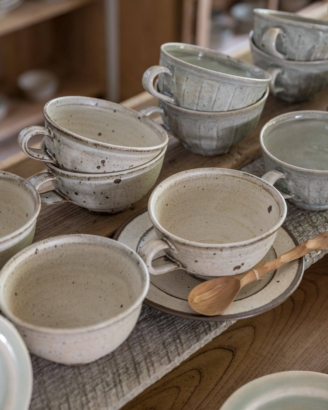 くるり窯うつわ展 6/13-6/30, 2022