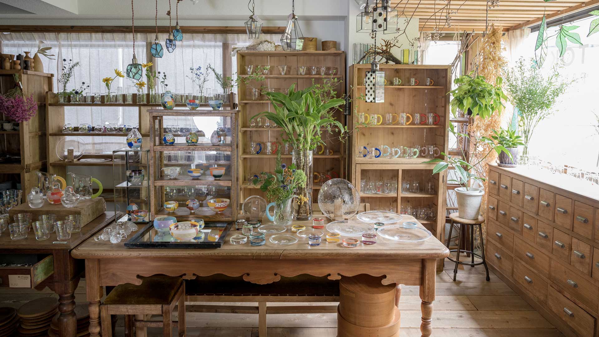 toccio! from the kitchen 安達寿英 ガラス展 8/6-8/26, 2022【青山店】