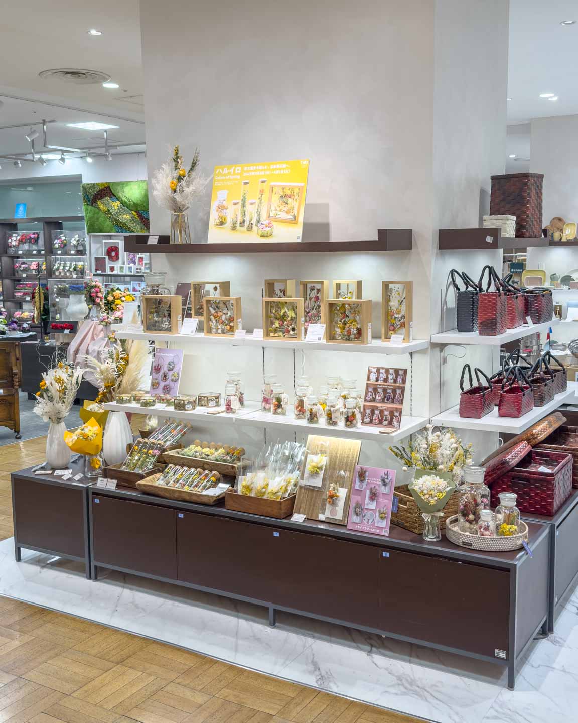 日本橋三越本店5階「ハルイロ Colors of Spring」Tida Flower by TOKYO FANTASTIC 3/5-4/1, 2025