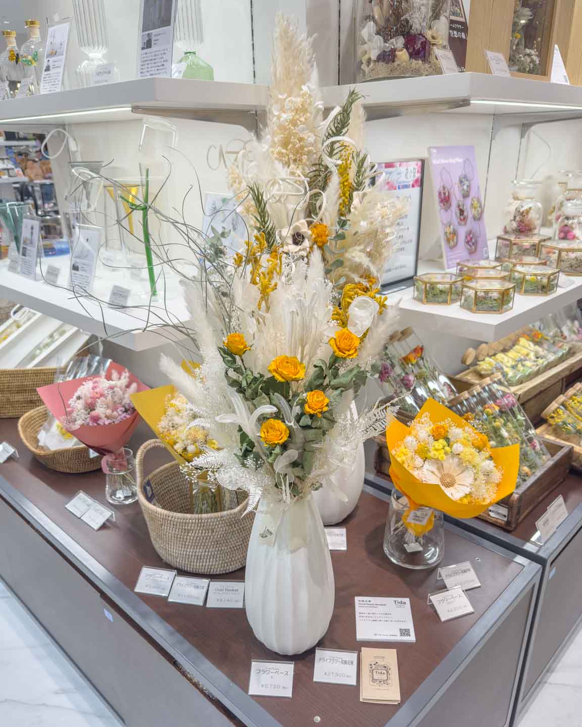 日本橋三越本店5階「ハルイロ Colors of Spring」Tida Flower by TOKYO FANTASTIC 3/5-4/1, 2025